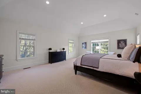 Bedroom - 108 Overlook Ln, Wayne, PA 19087 photo 1 of 7