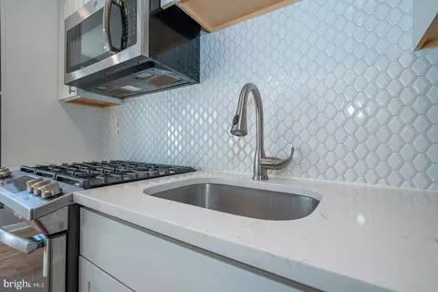 Kitchen - 601 Briarcliff Rd, Darby, PA 19082 photo 3 of 4
