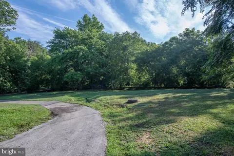 Other - 601 Briarcliff Rd, Darby, PA 19082 photo 21 of 22