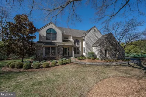 471 S Feathering Rd, Media, PA 19063