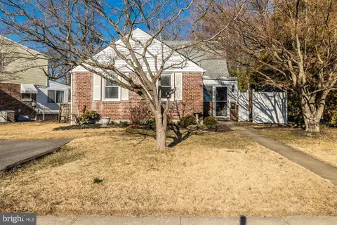 612 Wendy Rd, Morton, PA 19070