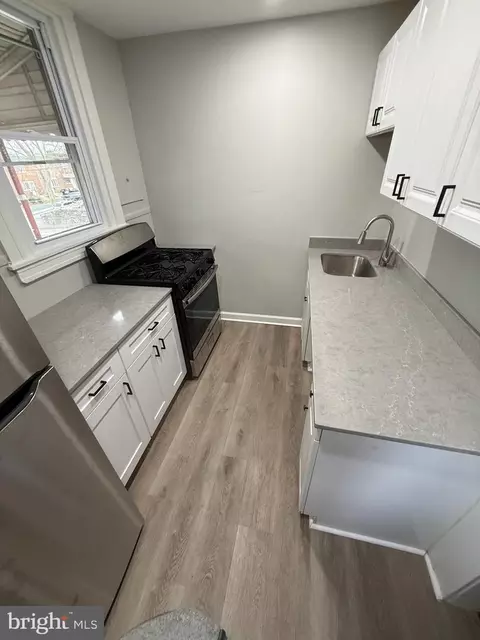 529 Timberlake Rd, Darby, PA 19082 photo 8