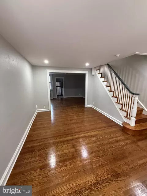 529 Timberlake Rd, Darby, PA 19082