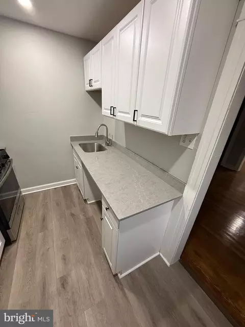 529 Timberlake Rd, Darby, PA 19082 photo 9