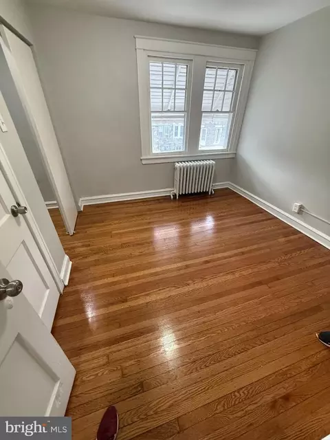 529 Timberlake Rd, Darby, PA 19082 photo 4