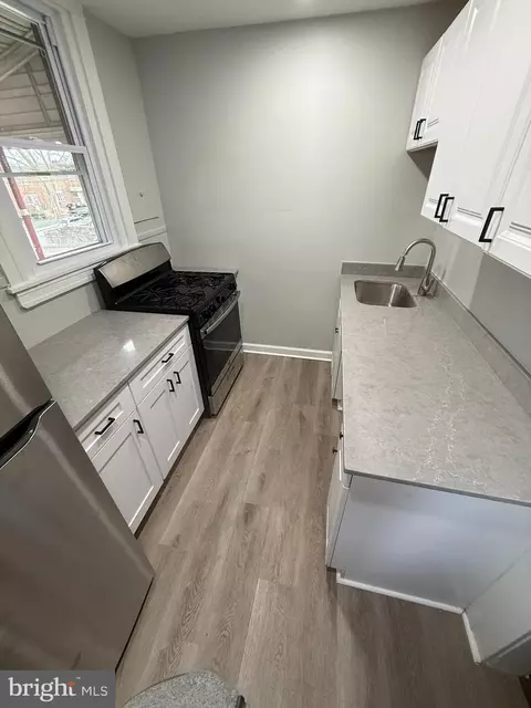 529 Timberlake Rd, Darby, PA 19082 photo 7