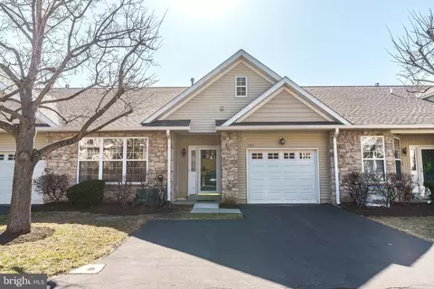 1543 Nicklaus Dr, Springfield, PA 19064