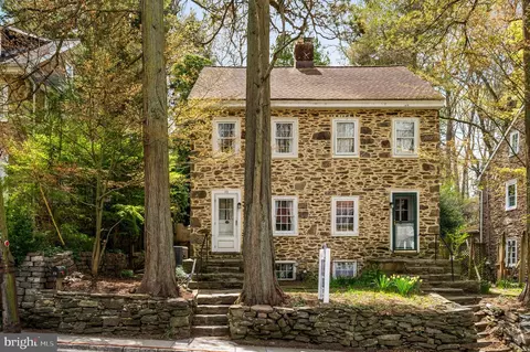 73 W Rose Valley Rd, Rose Valley, PA 19086