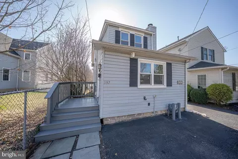 597 Manchester Ave, Media, PA 19063