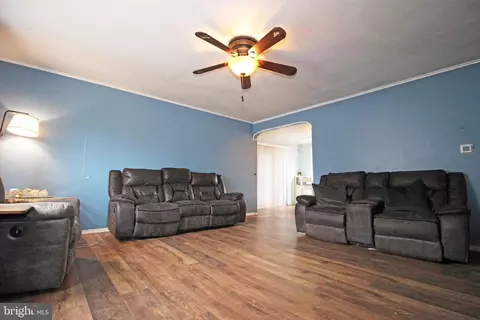 Other - 107 Greenbriar Pl, Aston, PA 19014 photo 1 of 6