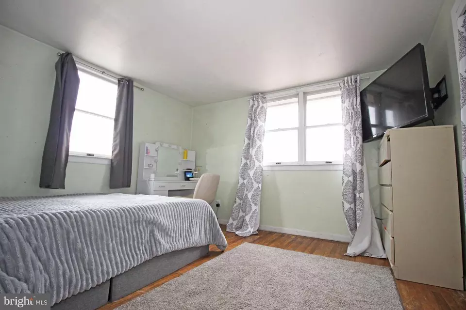 Bedroom - 107 Greenbriar Pl, Aston, PA 19014 photo 1 of 7
