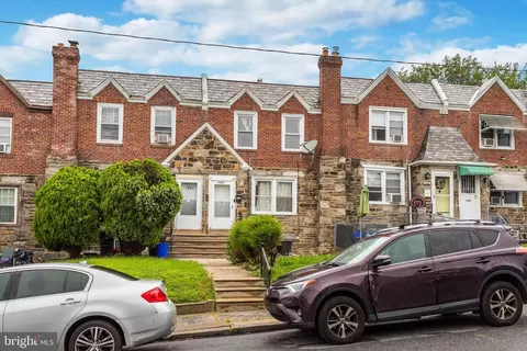 7249 Spruce St, Upper Darby, PA 19082