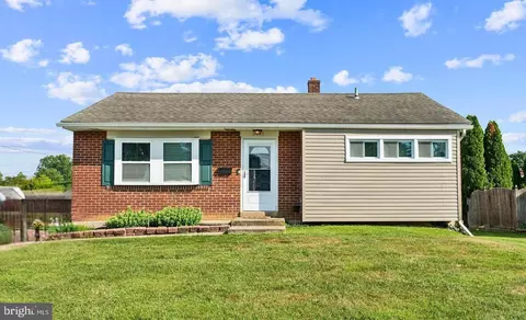 2141 Springhouse Ln, Aston, PA 19014