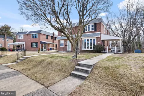 406 Lakeview Dr, Ridley Park, PA 19078