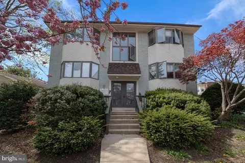 300 S Olive St #2-A, Media, PA 19063