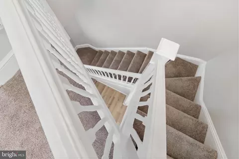 Entry Way - 49 Spruce St, Marcus Hook, PA 19061 photo 5 of 8