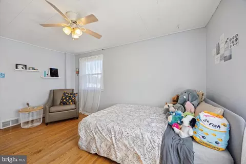 Bedroom - 711 Rhoads Dr, Springfield, PA 19064 photo 5 of 5