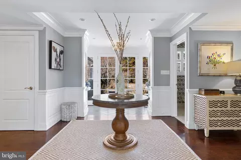Entry Way - 720 Brooke Rd, Wayne, PA 19087 photo 3 of 7