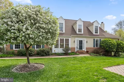 717 Kincaid Mills Ln, Wallingford, PA 19086