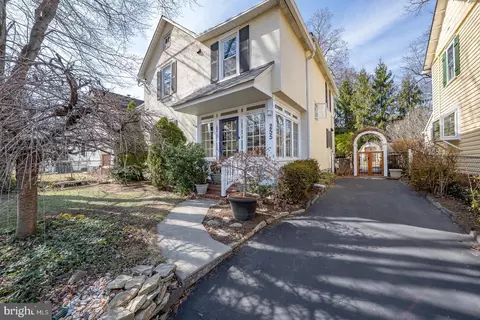 Exterior - 255 Willow Ave, Wayne, PA 19087 photo 3 of 11