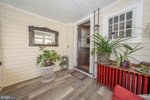 Exterior - 255 Willow Ave, Wayne, PA 19087 photo 4 of 11