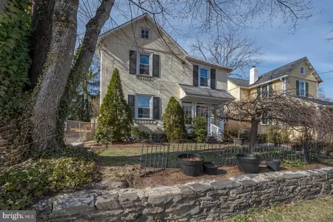 Exterior - 255 Willow Ave, Wayne, PA 19087 photo 1 of 11