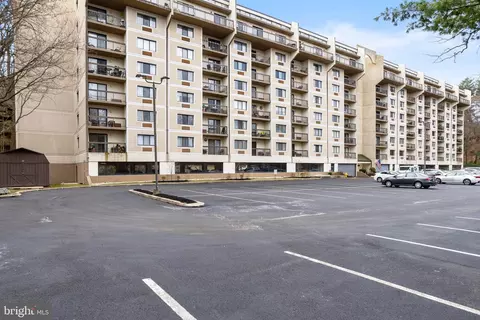 800 Avondale Rd #7G, Wallingford, PA 19086