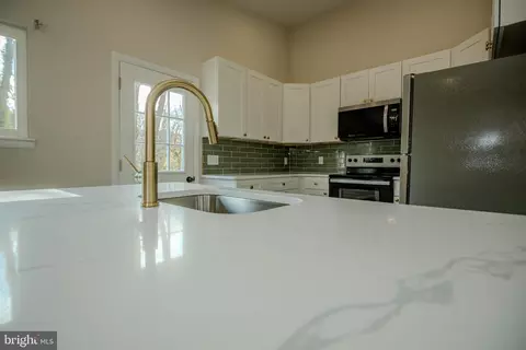 25 Eldon Ave, Lansdowne, PA 19050 photo 5