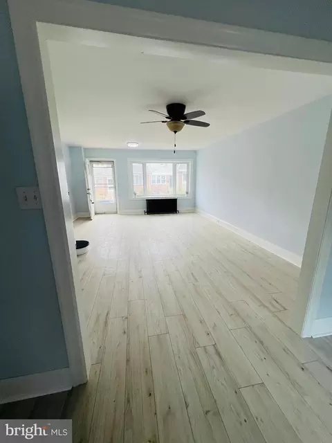 Living - 138 N Cedar Ln, Darby, PA 19082 photo 2 of 8