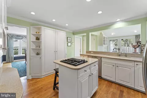 Kitchen - 444 Louella Ave, Wayne, PA 19087 photo 5 of 5