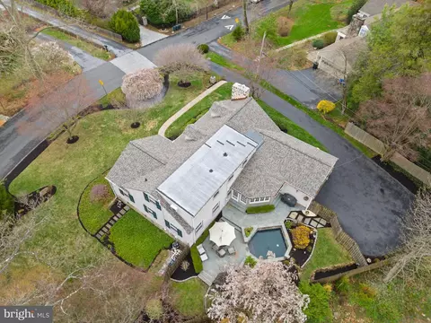 View/Area - 444 Louella Ave, Wayne, PA 19087 photo 3 of 6