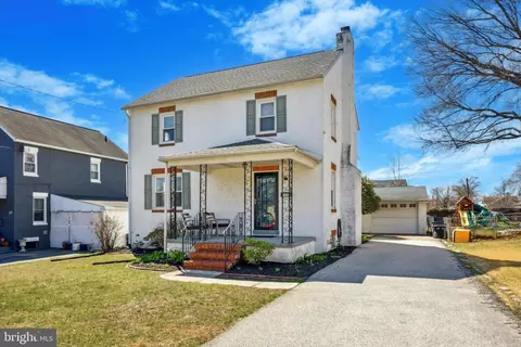 20 S Swarthmore Ave, Ridley Park, PA 19078