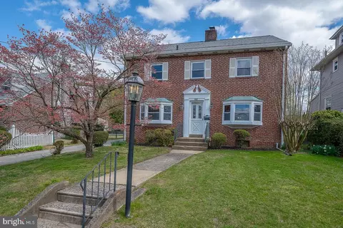 150 Mohawk Ave, Norwood, PA 19074