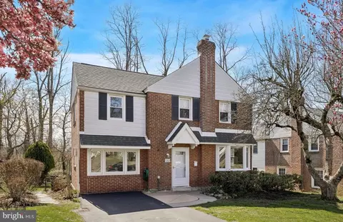 213 Walnut Hill Ln, Havertown, PA 19083