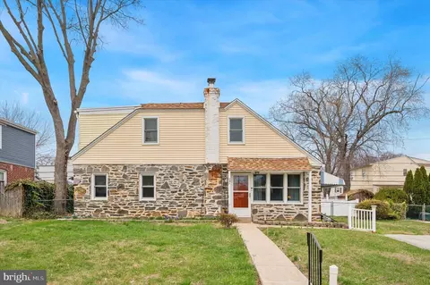 741 Cricket Ln, Aldan, PA 19018
