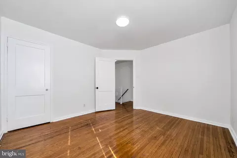 227 Glendale Rd, Darby, PA 19082 photo 13