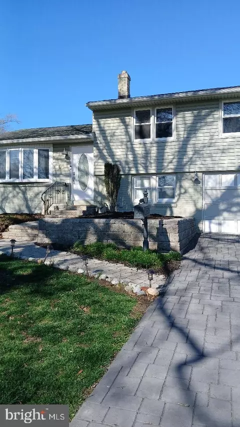 Other - 960 Dale Rd, Secane, PA 19018 photo 4 of 17