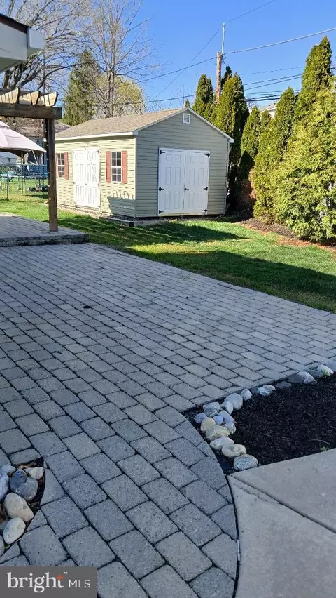 Other - 960 Dale Rd, Secane, PA 19018 photo 6 of 17