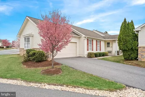 502 Hunting Whip Rd, Glen Mills, PA 19342