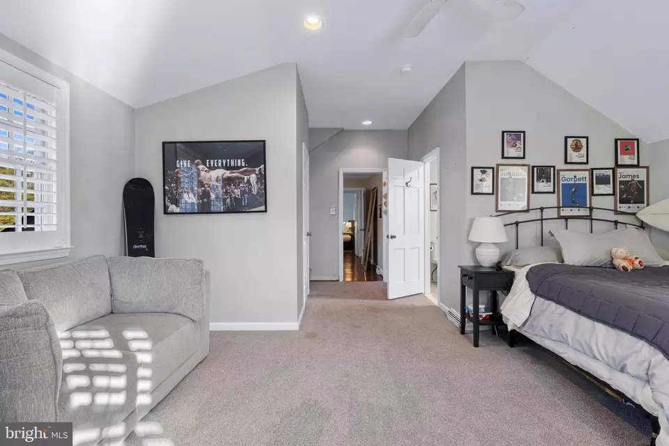 Bedroom - 107 Ashwood Rd, Villanova, PA 19085 photo 5 of 6