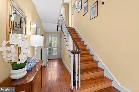 Entry Way - 3 Canterbury Ln, Wayne, PA 19087 photo 1 of 7