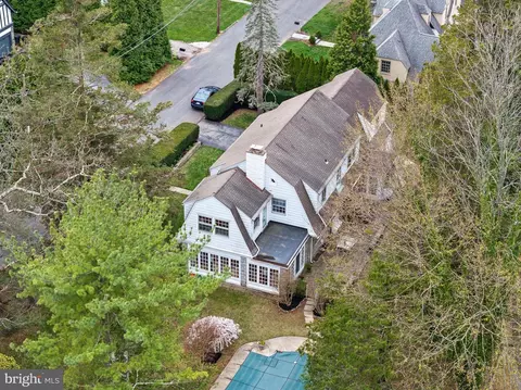 View/Area - 3 Canterbury Ln, Wayne, PA 19087 photo 1 of 6
