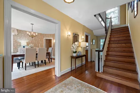Entry Way - 3 Canterbury Ln, Wayne, PA 19087 photo 3 of 7