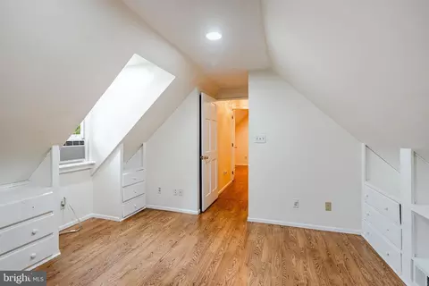 Bedroom - 11 E Thomson Ave, Springfield, PA 19064 photo 5 of 6