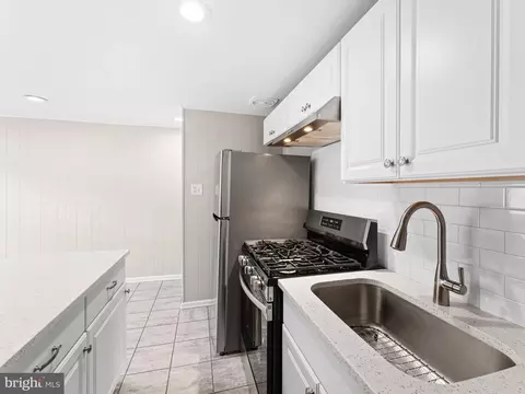 Kitchen - 111 Ervin Ave, Marcus Hook, PA 19061 photo 2 of 2
