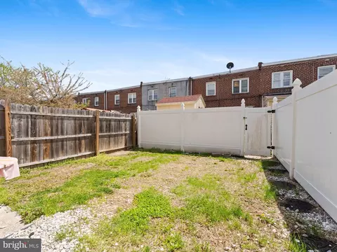 Exterior - 111 Ervin Ave, Marcus Hook, PA 19061 photo 2 of 3