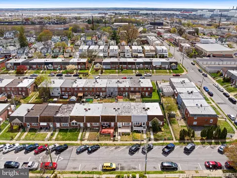 View/Area - 111 Ervin Ave, Marcus Hook, PA 19061 photo 2 of 10
