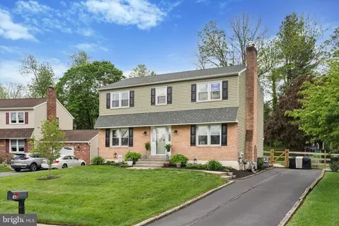 140 Brakel Ln, Media, PA 19063