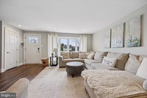 Other - 732 Rhoads Dr, Springfield, PA 19064 photo 2 of 6