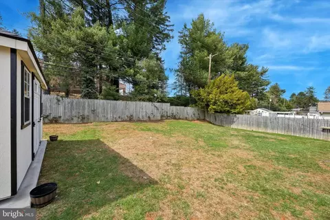 Exterior - 732 Rhoads Dr, Springfield, PA 19064 photo 5 of 6